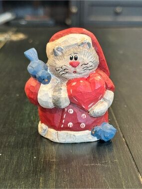 Eddie Walker Resin Folk Art Santa Cat Figurine